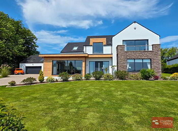 4 Bedroom Detached House For Sale In Cullyburn Road, Newtownabbey, BT36