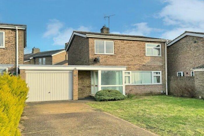 3 Bedroom Property To Rent In The Chase, Ely, CB6