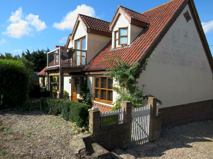 4 Bedroom Detached House To Rent In The Lane, Salters Lode, Downham Market, PE38