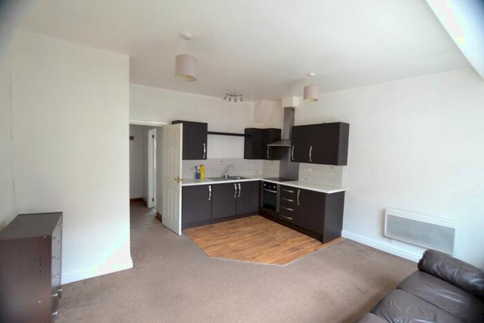 1 Bedroom Flat To Rent In Sunderland Street, Macclesfield, SK11