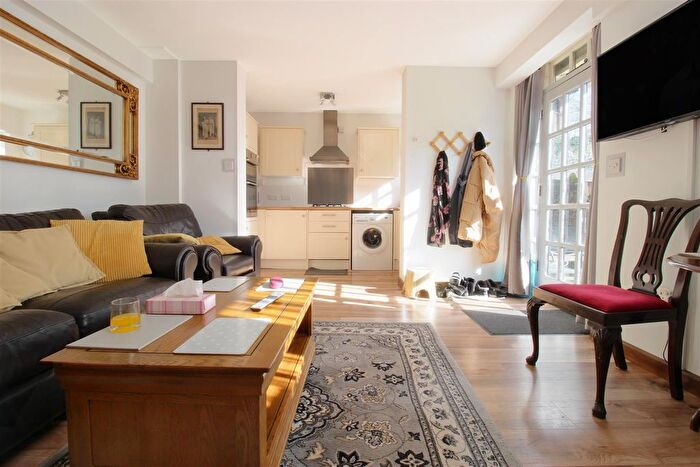 2 Bedroom Semi-Detached House For Sale In Baldock Road, Buntingford, SG9