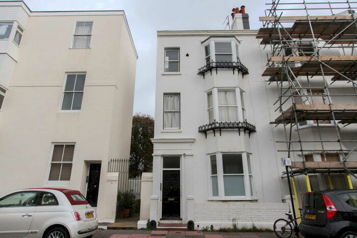 1 Bedroom Apartment To Rent In Chesham Road, Kemp Town, BN2