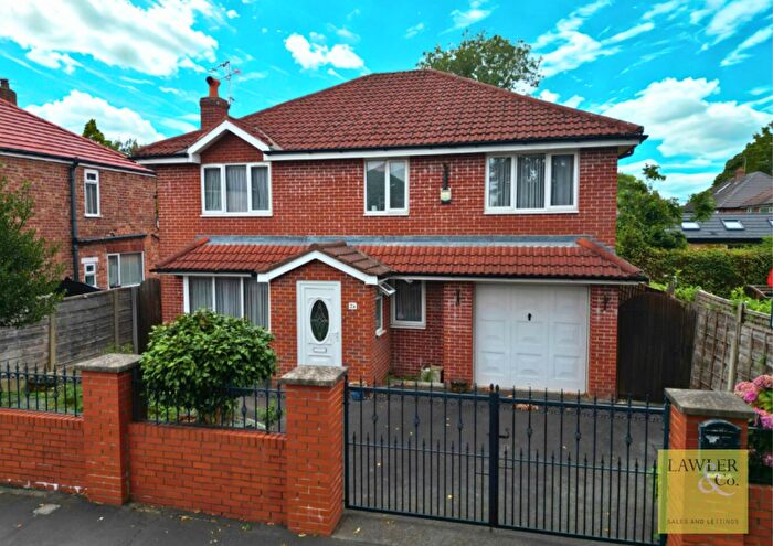 4 Bedroom Detached House For Sale In Longmead Avenue, Hazel Grove, Stockport, Cheshire, SK7