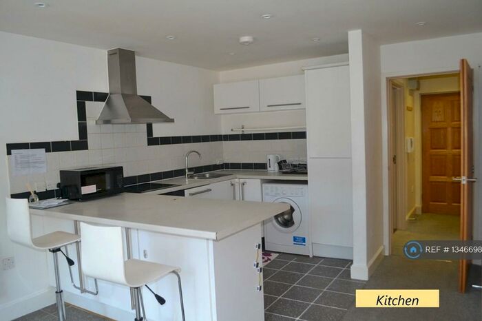 2 Bedroom Flat To Rent In Stafford Road, Wallington, SM6