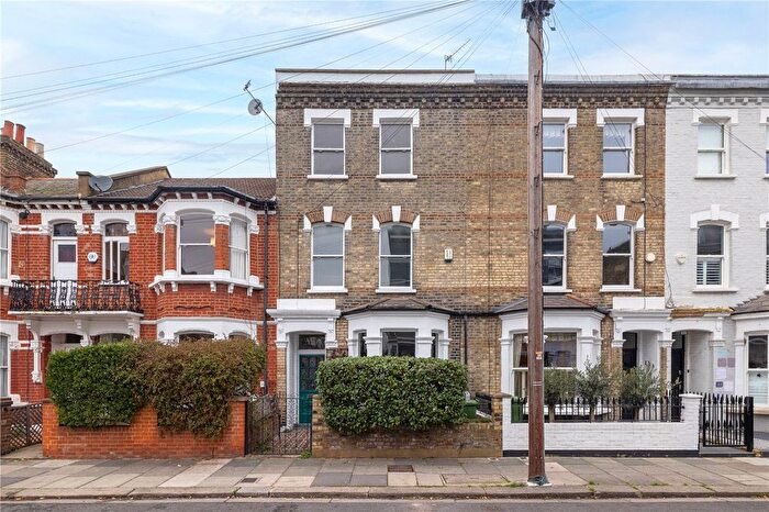 4 Bedroom Terraced House For Sale In Bishops Road, London, SW6