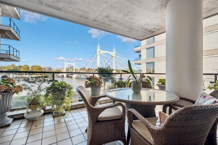 5 Bedroom Flat To Rent In Waterside Point, Anhalt Road, SW11