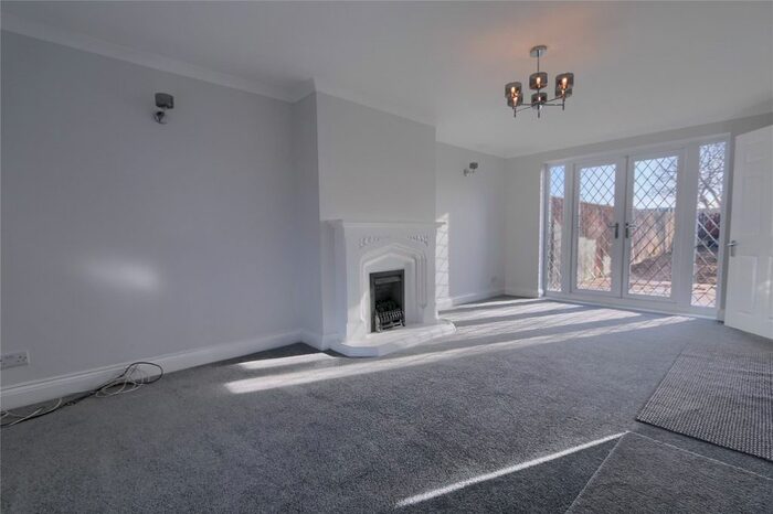 3 Bedroom Terraced House To Rent In Lincoln Road, Redcar TS10