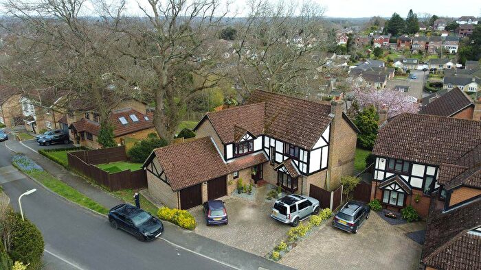 5 Bedroom Detached House For Sale In Firs Drive, Hedge End, Southampton, SO30