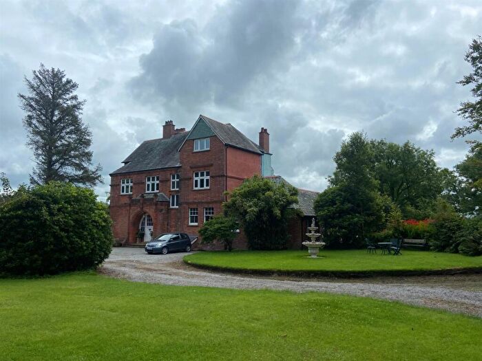 10 Bedroom Character Property For Sale In Drigg, Holmrook, CA19