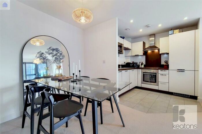 1 Bedroom Flat To Rent In Montreal House, Surrey Quays Road, London, SE16