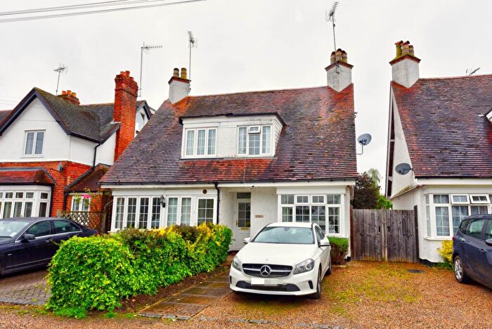 2 Bedroom Semi-Detached House To Rent In Northfield Road, Lower Shiplake, Henley-On-Thames, RG9