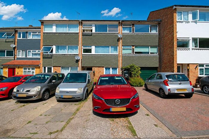 6 Bedroom Terraced House For Sale In Boyd Close, Bishop's Stortford, CM23