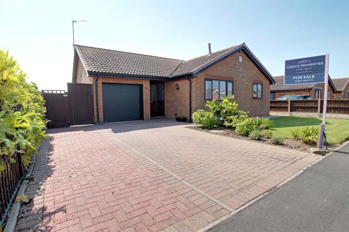 3 Bedroom Detached Bungalow For Sale In Walkington Way, Sandilands, LN12