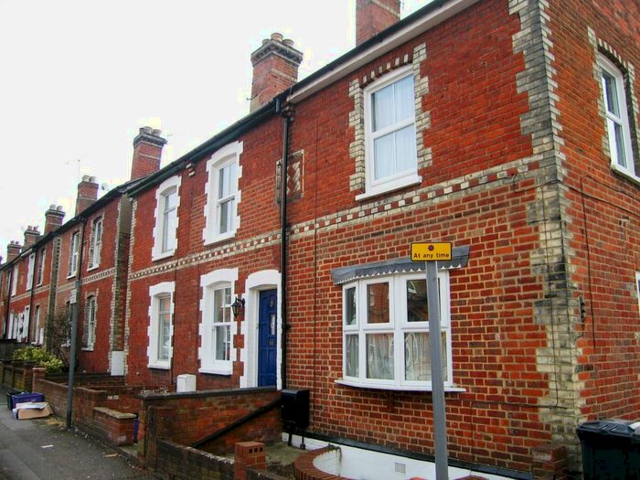 2 Bedroom Terraced House To Rent In George Road, Guildford, Surrey, GU1