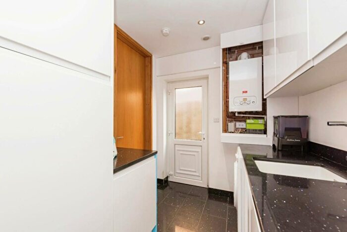 3 Bedroom Detached Bungalow For Sale In Woodcroft Avenue, Tamworth, B79