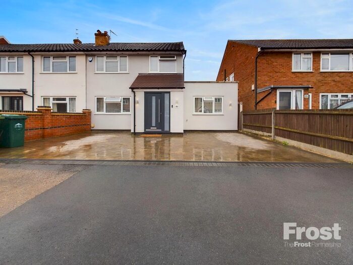 4 Bedroom End Of Terrace House To Rent In Adelaide Road, Ashford, Surrey, TW15
