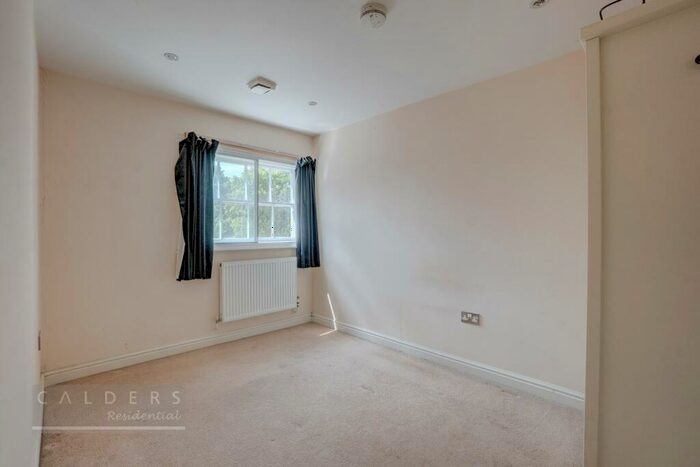 2 Bedroom Apartment For Sale In The Whitehouse, Tamworth, B79