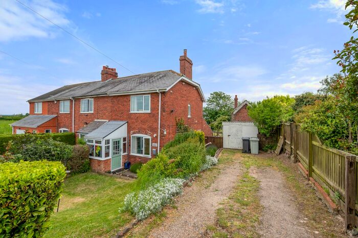 2 Bedroom End Of Terrace House For Sale In Station Road, Midville, PE22