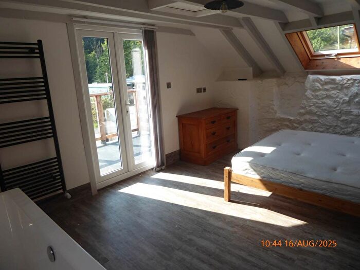 2 Bedroom Detached House To Rent In Llanddowror, St Clears, SA33