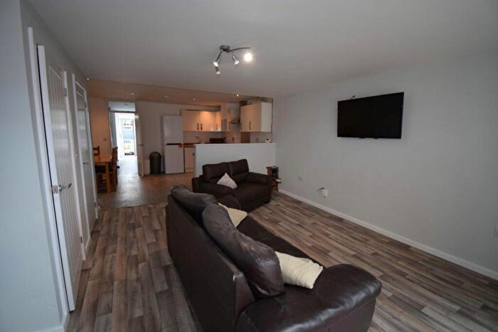 5 Bedroom Property To Rent In Mundy Close, DE1
