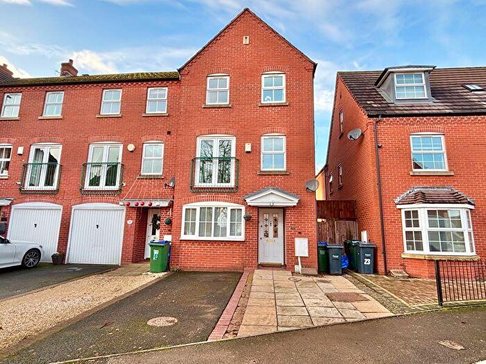 4 Bedroom End Of Terrace House For Sale In David Harman Drive, West Bromwich, B71