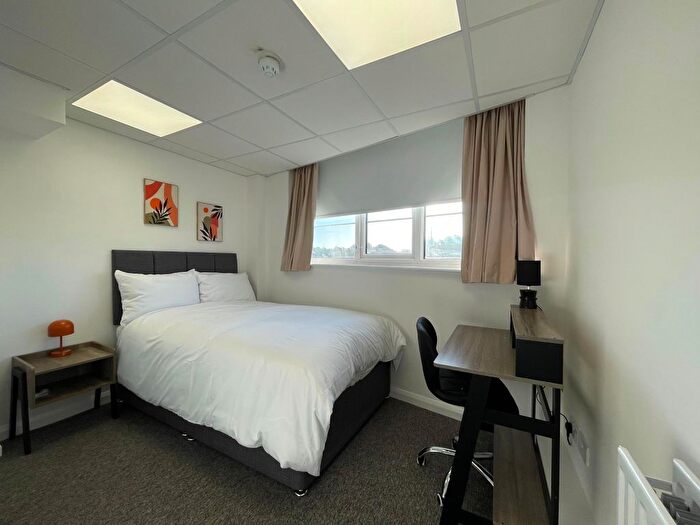 Studio To Rent In Room, Paris House, Hove, BN3