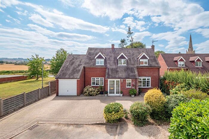 3 Bedroom Detached House For Sale In The Firs, Lower Quinton, Stratford-Upon-Avon, CV37