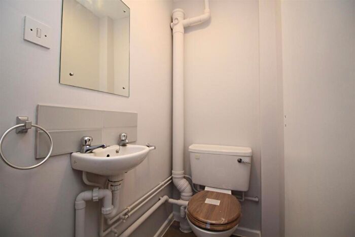 1 Bedroom House To Rent In Hitchin Street, Baldock, SG7