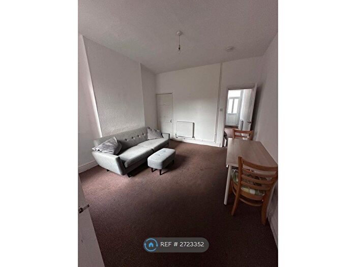 3 Bedroom Terraced House To Rent In Worcester Street, Rugby, CV21