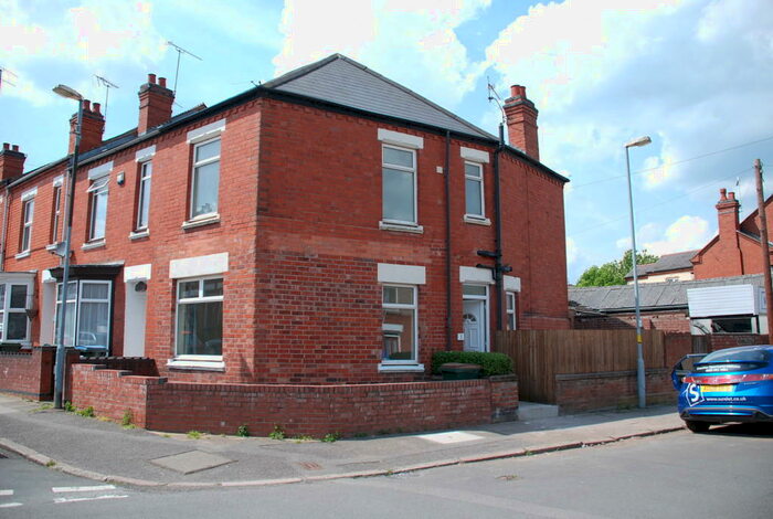 5 Bedroom Terraced House To Rent In Shakleton Road, Coventry, CV5