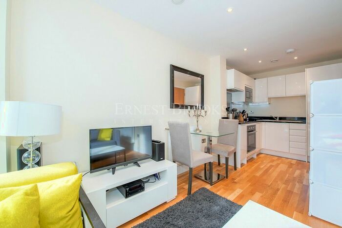Studio To Rent In Elite House, St. Annes Street, Limehouse, E14
