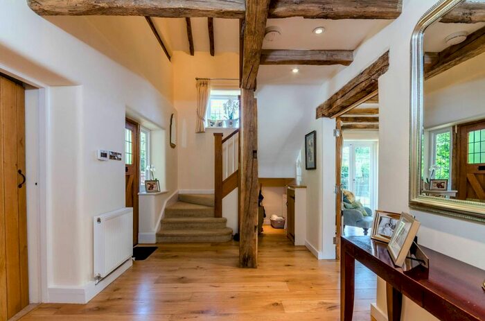 6 Bedroom Cottage To Rent In Gravelpits Lane, Gomshall, Guildford, GU5