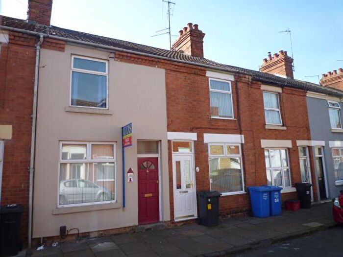 2 Bedroom Terraced House To Rent In Connaught Street, Kettering, Northants, NN16