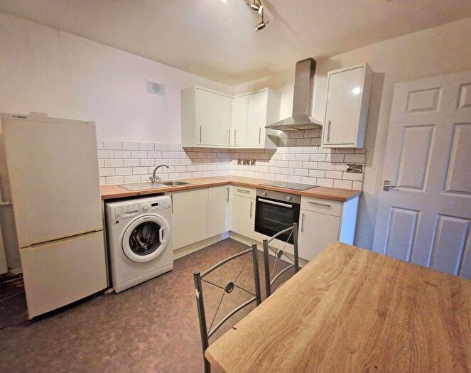 1 Bedroom Flat To Rent In Nottingham Road, Mansfield, NG18