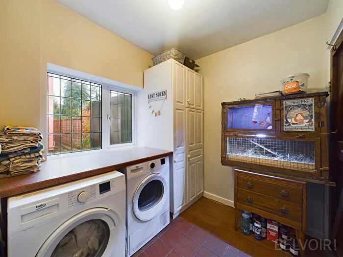 3 Bedroom Detached House For Sale In Finningham Road, Walsham Le Willows, IP31