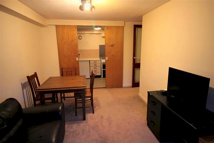 2 Bedroom Flat To Rent In The Chare, Newcastle Upon Tyne, NE1