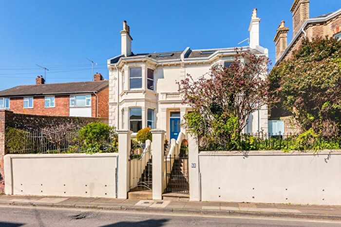 4 Bedroom Semi-Detached House For Sale In Grange Road, Lewes, BN7