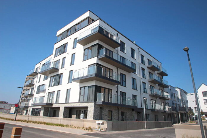 1 Bedroom Apartment To Rent In Fin Street, Millbay, PL1