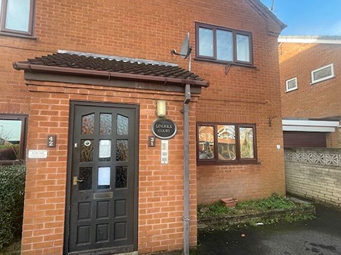 2 Bedroom Flat To Rent In Lindrick Court, Worksop Road, Woodsetts, Rotherham, S81