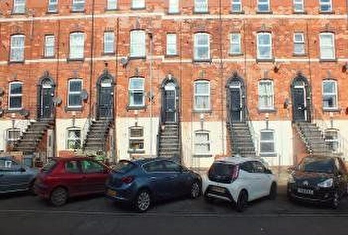 1 Bedroom Flat To Rent In Providence Avenue, Woodhouse, Leeds, LS6