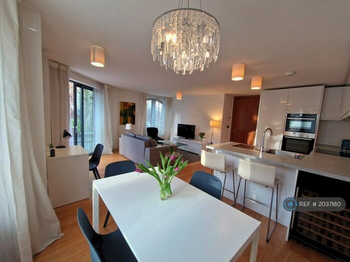 2 Bedroom Flat To Rent In Sugar Lane, London, SE16