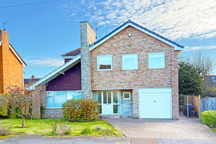 4 Bedroom Detached House For Sale In Mallinson Crescent, Harrogate, HG2