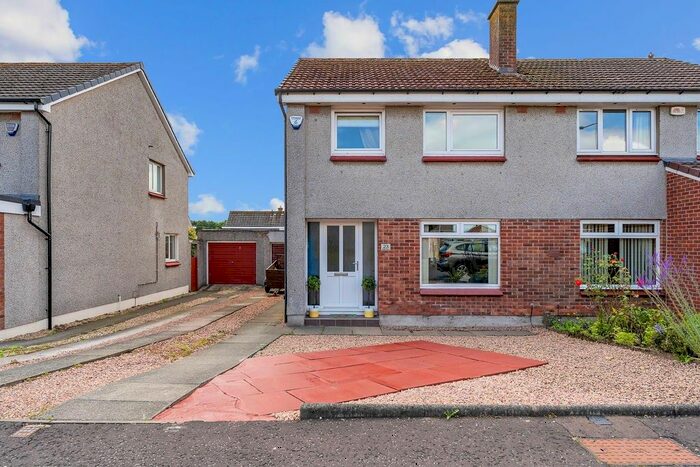 3 Bedroom Semi-Detached House For Sale In Braids Road, Kirkcaldy, KY2