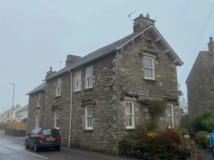 3 Bedroom Flat To Rent In Holme Lyon, First Floor Apartment, Burneside Road, Burnside, LA9