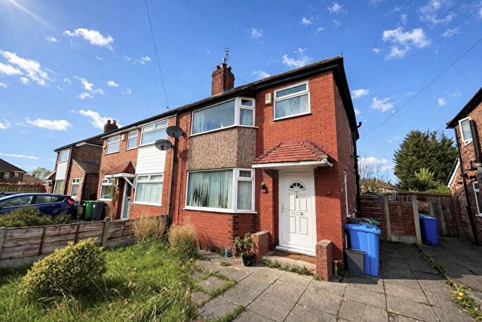 3 Bedroom Semi Detached House For Sale In Tanfield Road, Didsbury, M20
