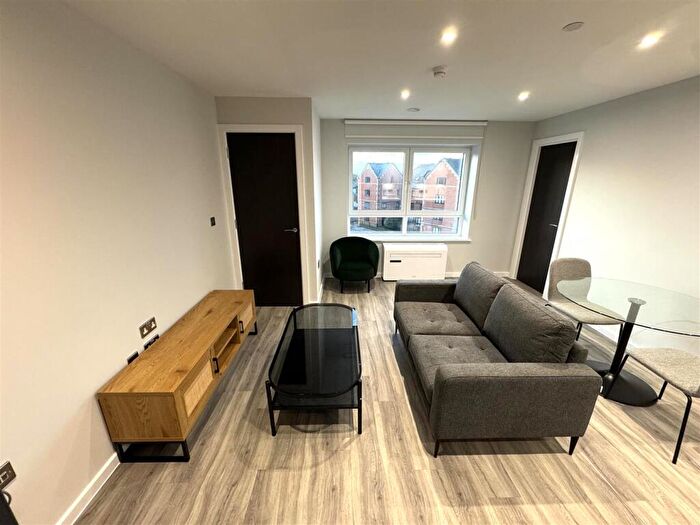 1 Bedroom Apartment To Rent In Caversham Road, Reading, RG1