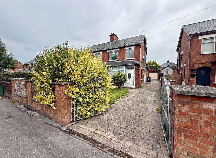 3 Bedroom Semi-Detached House For Sale In Castlereagh Road, Belfast, BT5