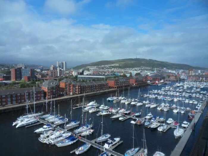 1 Bedroom Flat To Rent In Meridian Tower, Trawler Road, Swansea., SA1
