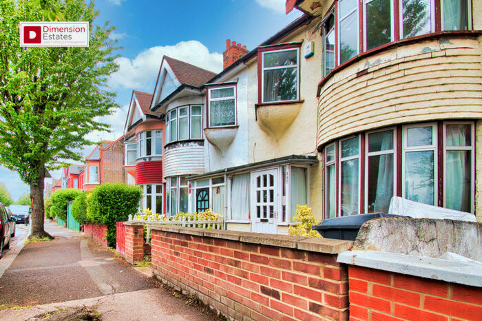 3 Bedroom Terraced House To Rent In Seymour Road, Leyton, London, E10