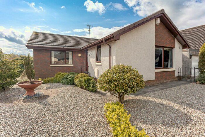 3 Bedroom Detached Bungalow For Sale In Highland Crescent, Crieff, PH7